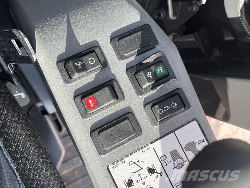 Bobcat E88 Excavadoras de ruedas