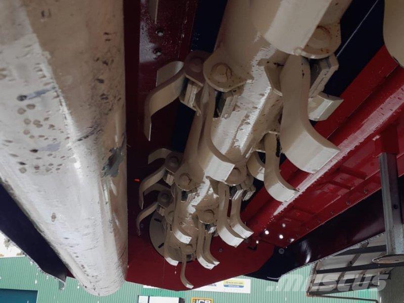 Dücker UM 27 Volteadoras de compostaje