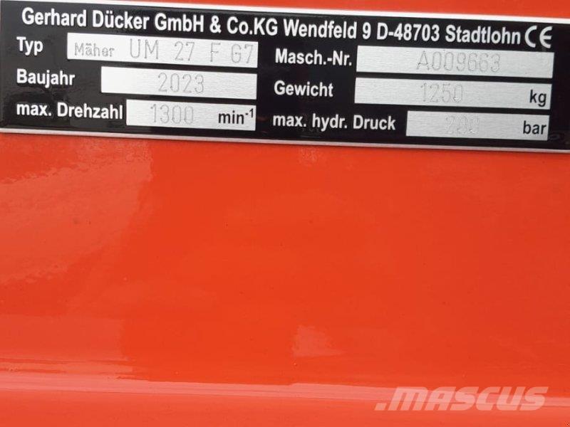 Dücker UM 27 Volteadoras de compostaje