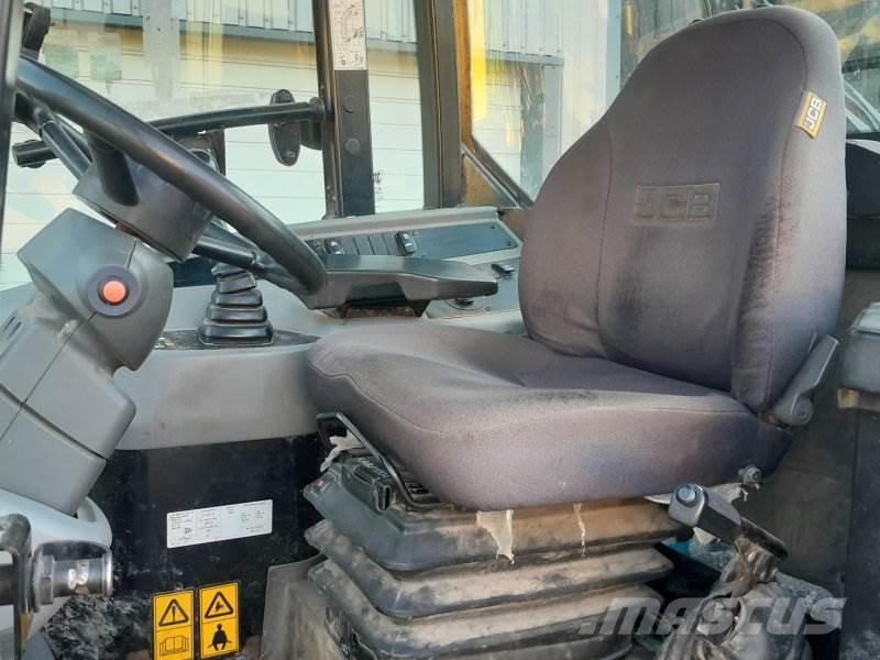 JCB TM 220 Cargadoras sobre ruedas