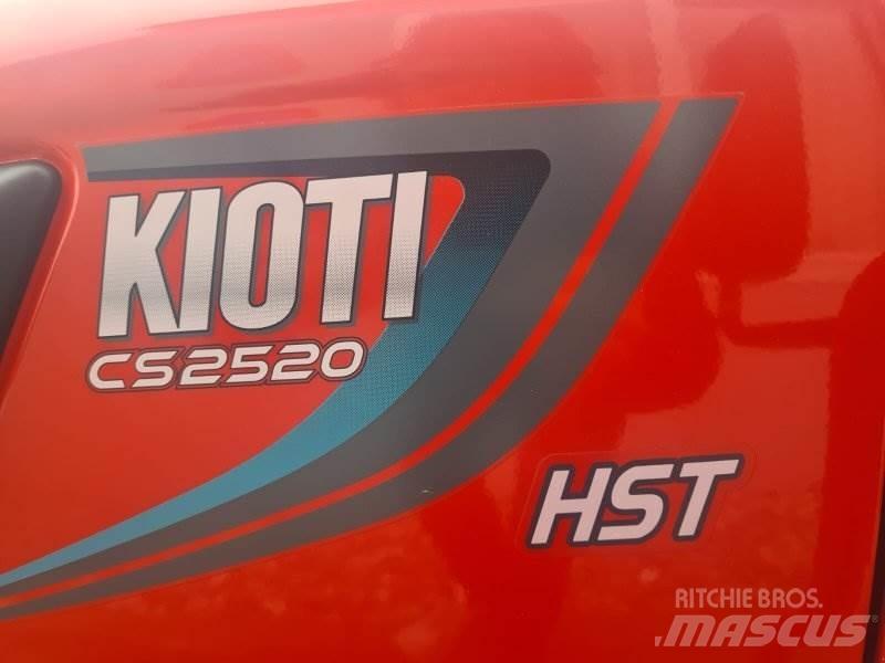 Kioti CS2520H Tractores compactos