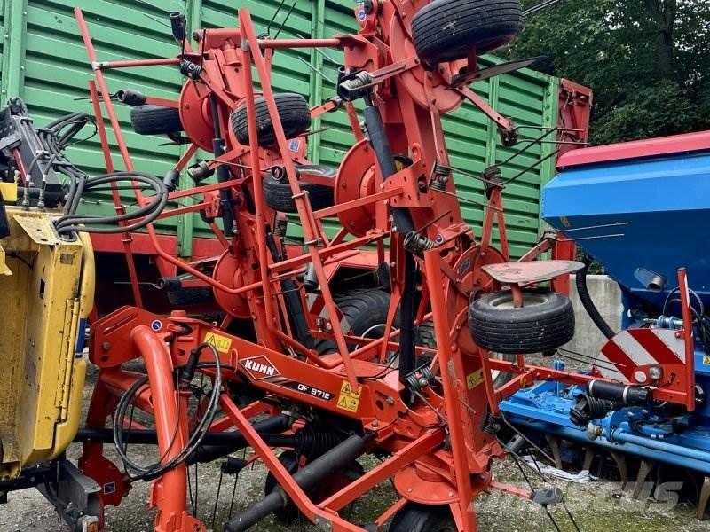 Kuhn GF 8712 Rastrilladoras y rastrilladoras giratorias
