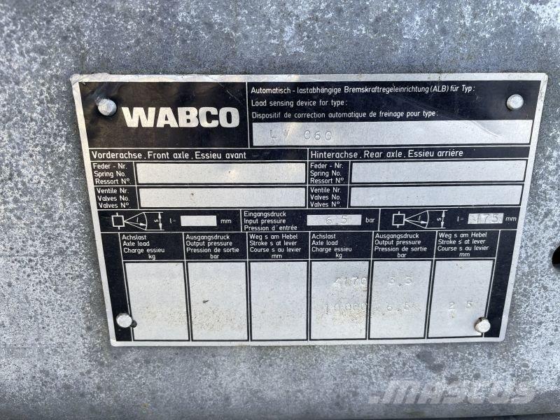 Mengele 745 Remolques autocargadores