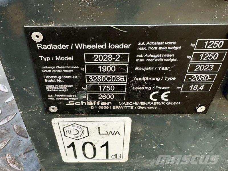 Schäffer 2028 Cargadoras y excavadoras frontales