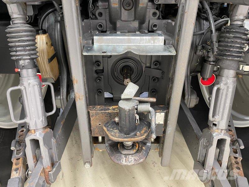 Valtra N154 Tractores