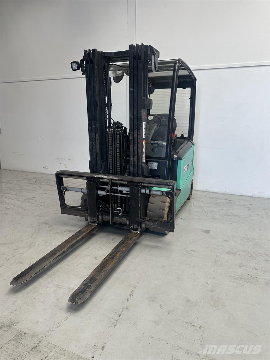 Mitsubishi FB35N Carretillas de horquilla eléctrica