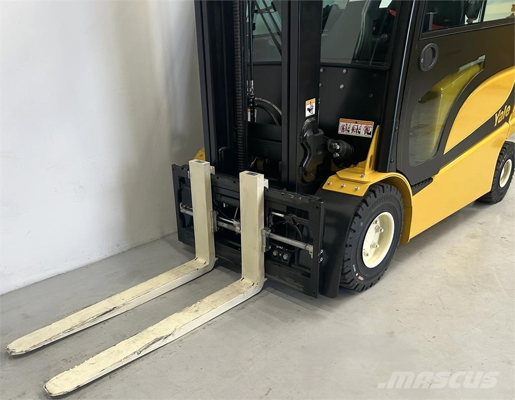 Yale ERP30VL (LWB) Carretillas de horquilla eléctrica