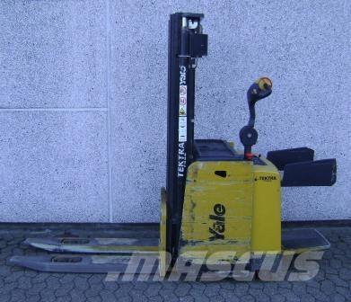 Yale MS12X Apiladoras eléctricos