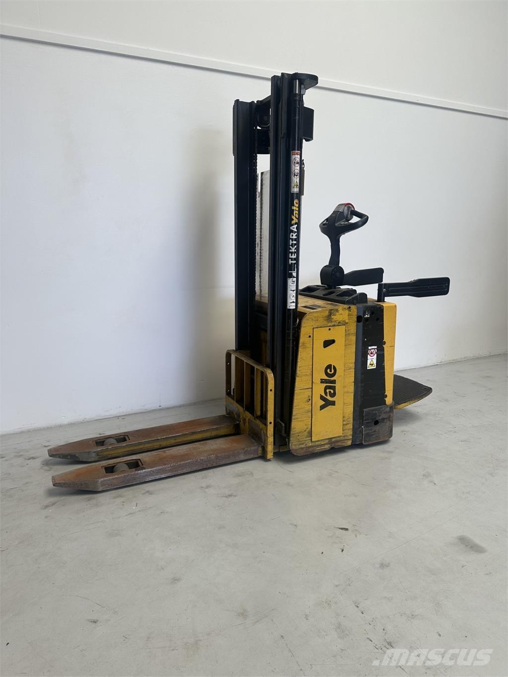 Yale MS15XIL Apiladoras eléctricos