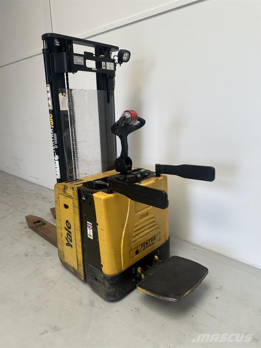 Yale MS15XIL Apiladoras eléctricos