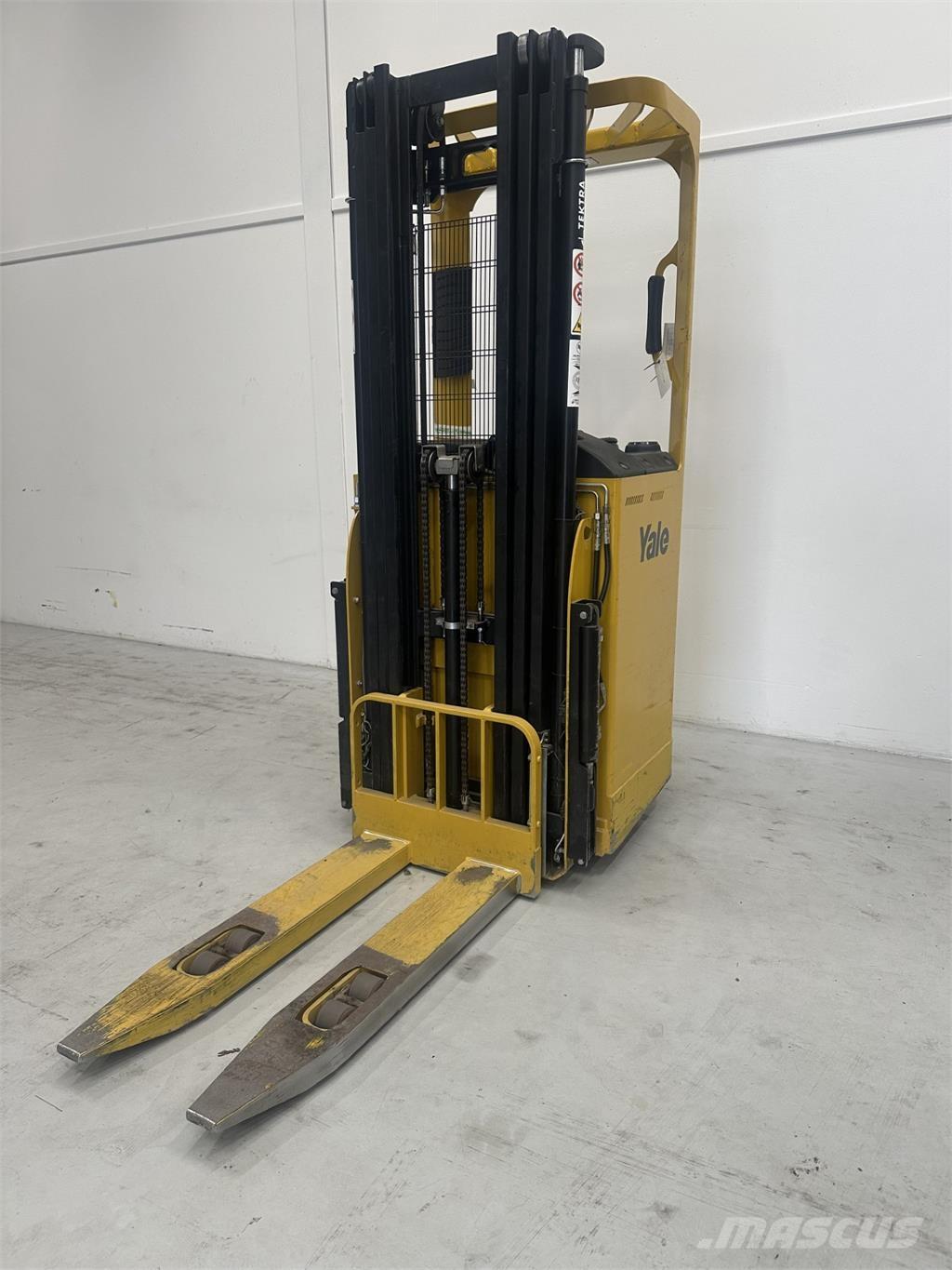 Yale SMS15S Apiladoras eléctricos