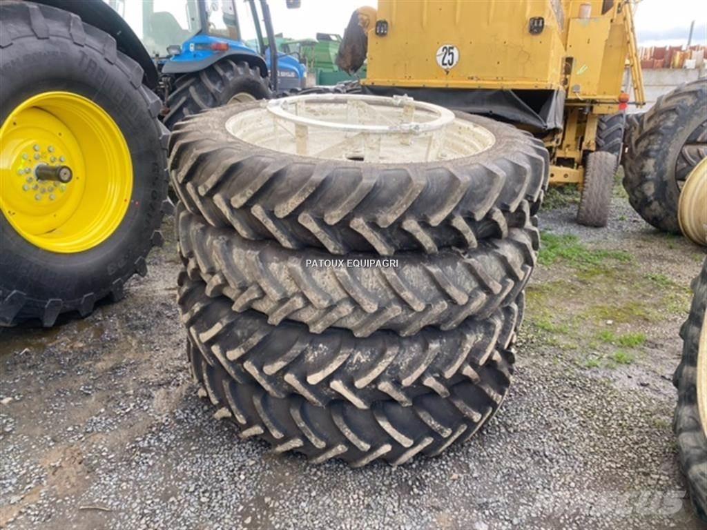 Alliance 300/95R46 Ruedas