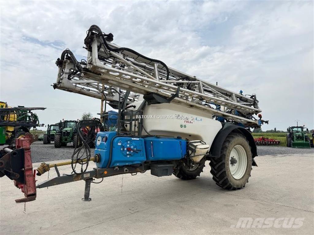 Evrard METEOR 4200 Pulverizadores arrastrados