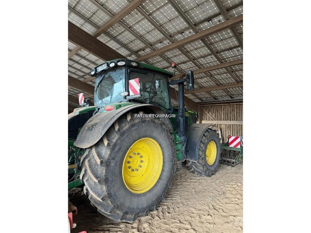 John Deere 6175R Tractores