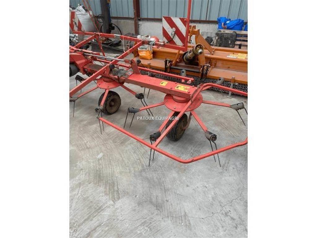 Kuhn GF5202 Rastrilladoras y rastrilladoras giratorias