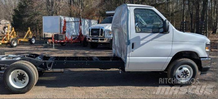 Ford E450 Camiones con chasís y cabina