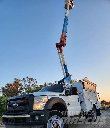 Ford F550 Plataformas sobre camión