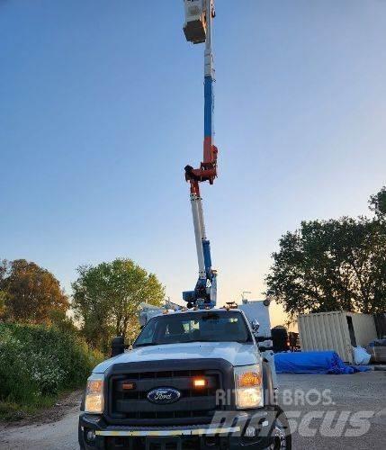 Ford F550 Plataformas sobre camión