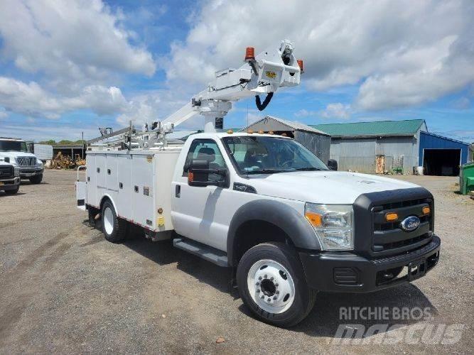 Ford F550 Vehículos municipales multiusos