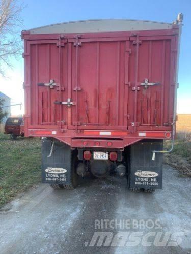 Ford L8000 Camiones para granja y transporte de granos