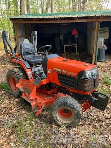 Kubota B7610 Otros