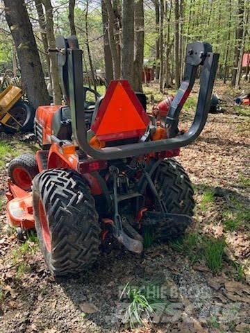 Kubota B7610 Otros