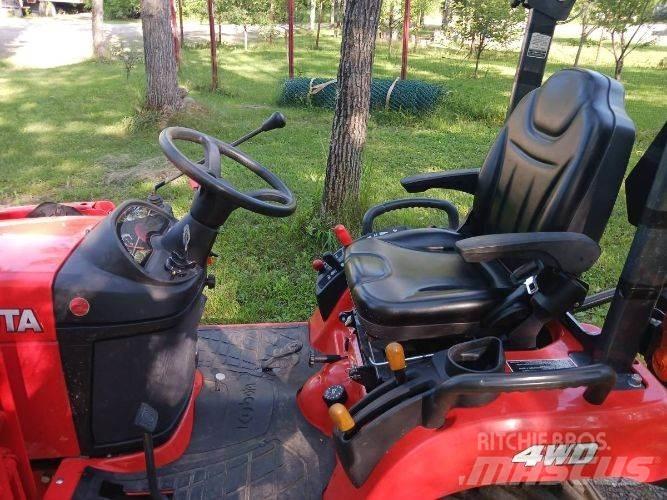 Kubota BX2370 Tractores