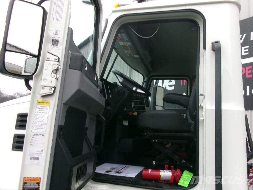 Mack AN64T Camiones tractor