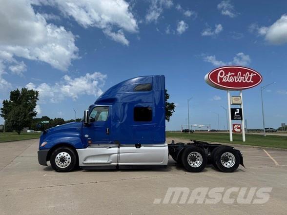 International LT Camiones tractor