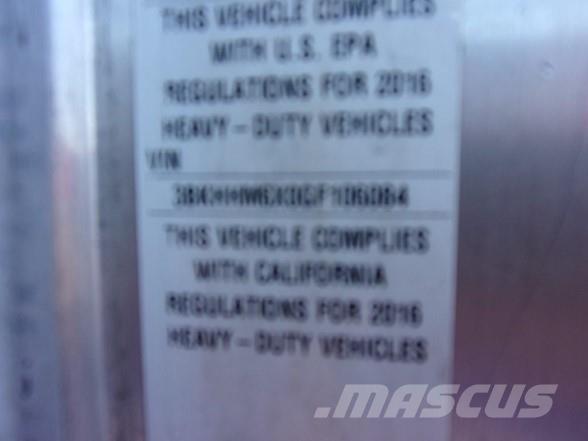 Kenworth T300 Camiones con caja de remolque