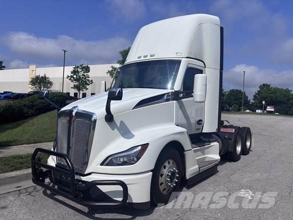 Kenworth T680 Camiones tractor