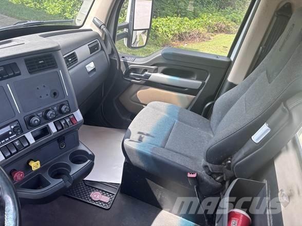 Kenworth T680 Camiones tractor