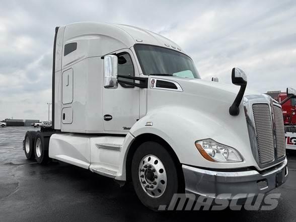 Kenworth T680 Camiones tractor