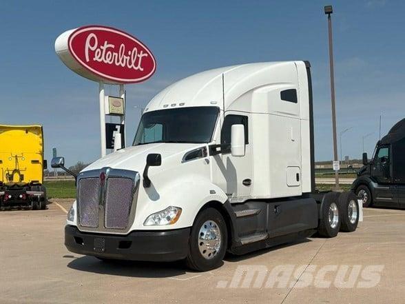 Kenworth T680 Camiones tractor