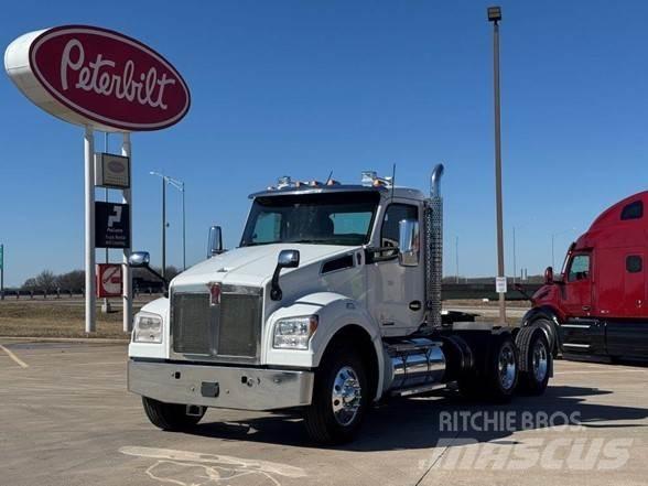 Kenworth T880 Camiones tractor