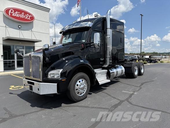 Kenworth T880 Camiones tractor