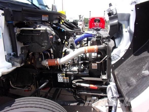 Peterbilt 536 Camiones con caja de remolque