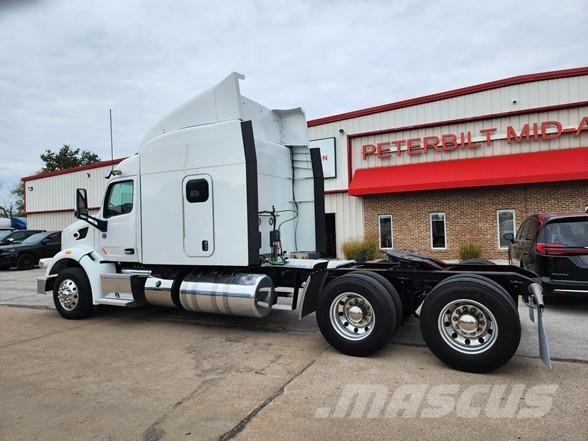 Peterbilt 567 Camiones tractor