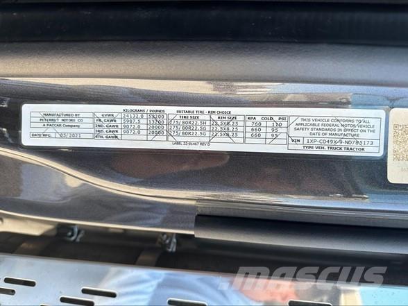 Peterbilt 567 Camiones tractor