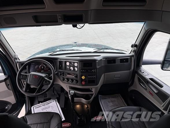 Peterbilt 567 Camiones tractor