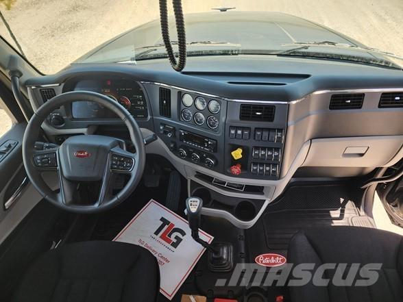 Peterbilt 567 Camiones tractor