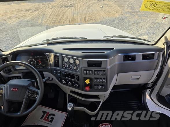 Peterbilt 567 Camiones tractor