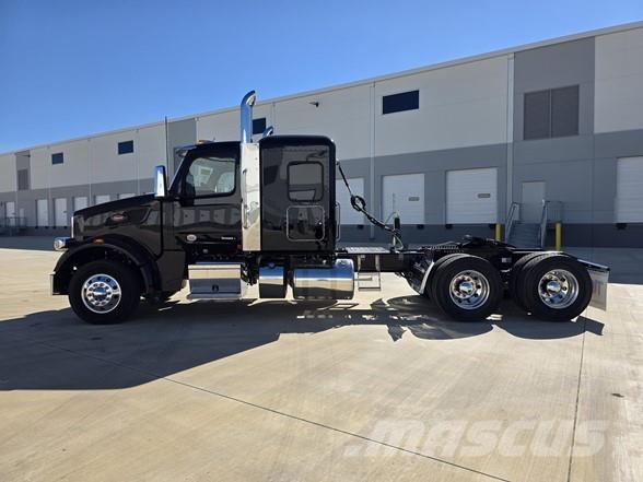 Peterbilt 567 Camiones tractor