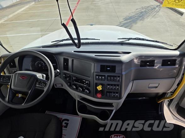 Peterbilt 567 Camiones tractor