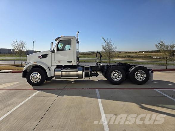 Peterbilt 567 Camiones tractor