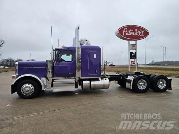 Peterbilt 589 Camiones tractor