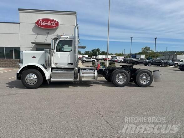 Peterbilt 589 Camiones tractor