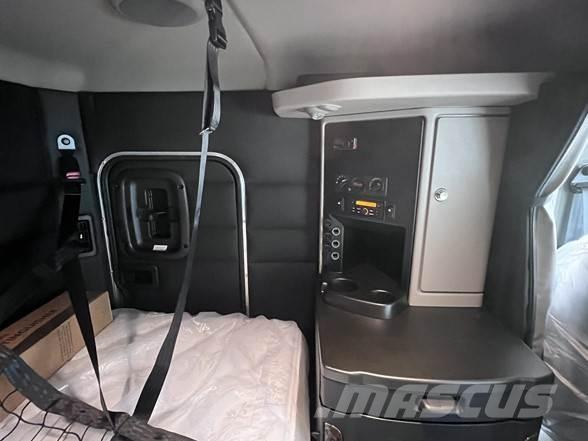 Peterbilt 589 Camiones tractor