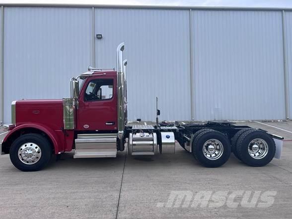 Peterbilt 589 Camiones tractor