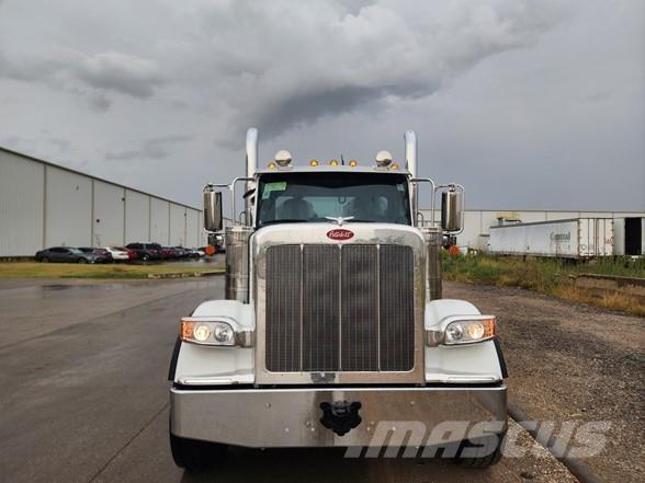 Peterbilt 589 Camiones tractor
